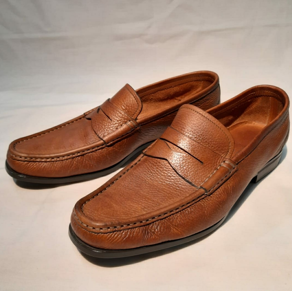 Santoni Men's Loafers 10.5 D, camel color leather